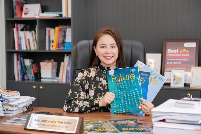 [Báo Tiền Phong] Ms Hoa Junior ra mắt bộ sách tiếng Anh Future